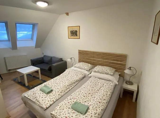 게스트하우스 Stanice Lyzaru Fryšava